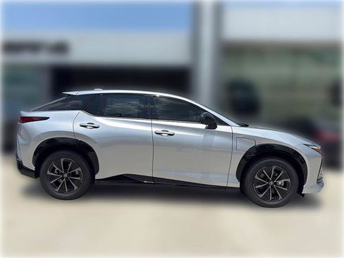 New 2026 Lexus RZ 350e 2WD w/ Convenience Package image 15
