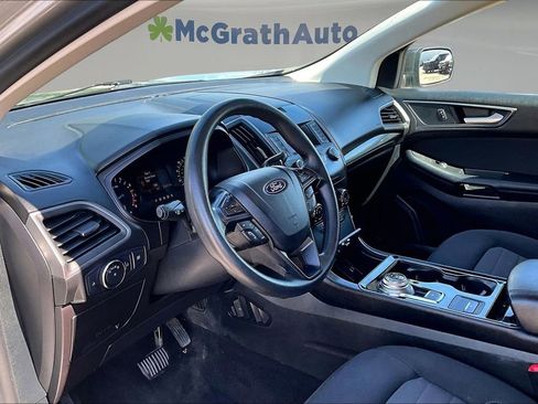 Used 2019 Ford Edge SE w/ SE Fleet Driver's Package FWD image 16
