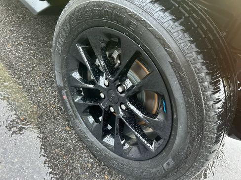 Used 2023 Jeep Wrangler Sahara w/ Cold Weather Group image 19