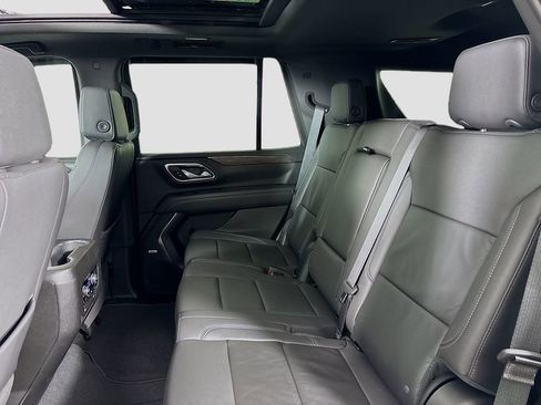 Certified 2023 Chevrolet Tahoe Z71 w/ Luxury Package image 28