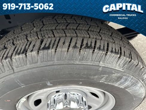 New 2026 Ford F250 XL w/ XL Chrome Package image 14