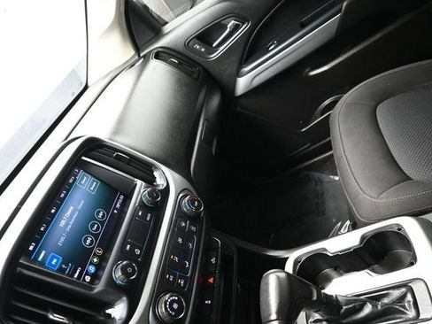 Used 2021 Chevrolet Colorado LT w/ Redline Special Edition RWD image 18