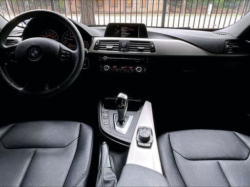 Used 2015 BMW 320i Sedan image 15