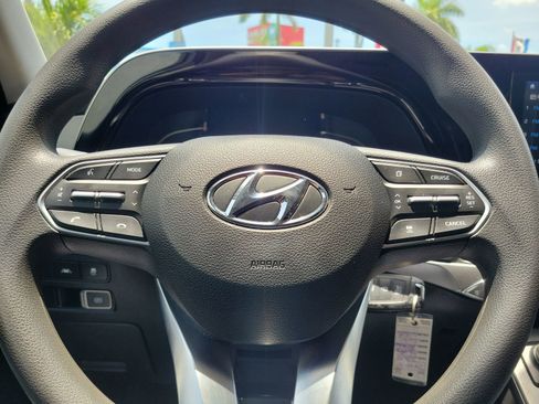 Used 2020 Hyundai Palisade SE FWD image 18