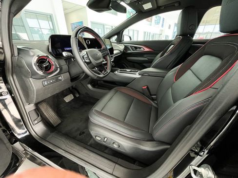 Certified 2024 Chevrolet Equinox EV RS image 15