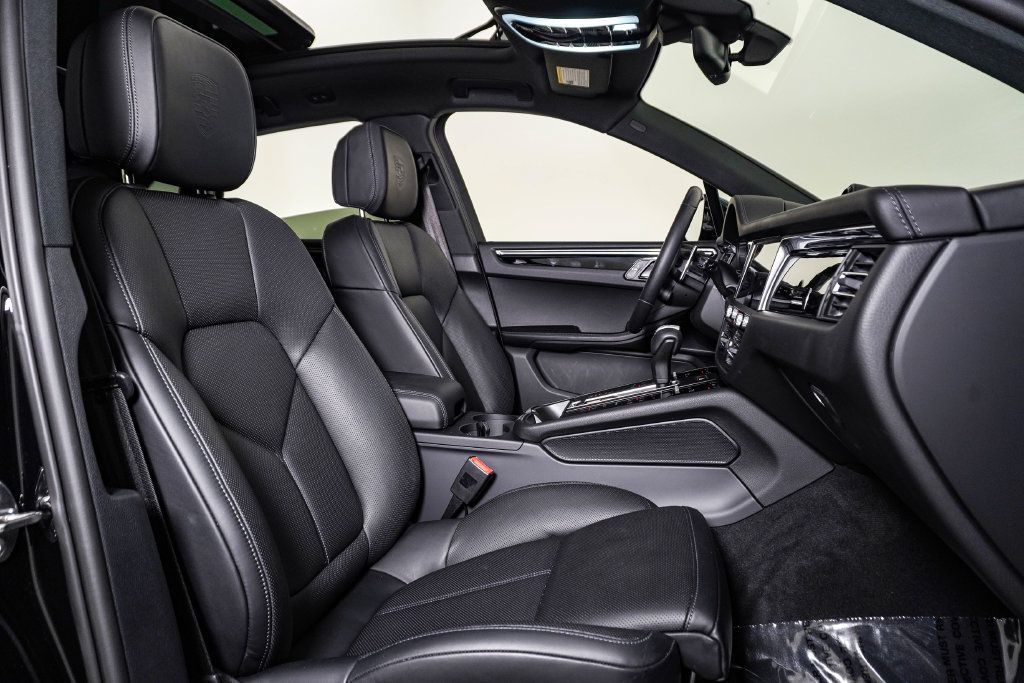 Certified 2026 Porsche Macan S AWD/4WD image 15