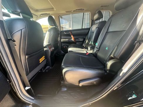 Used 2013 Toyota Highlander Limited image 13