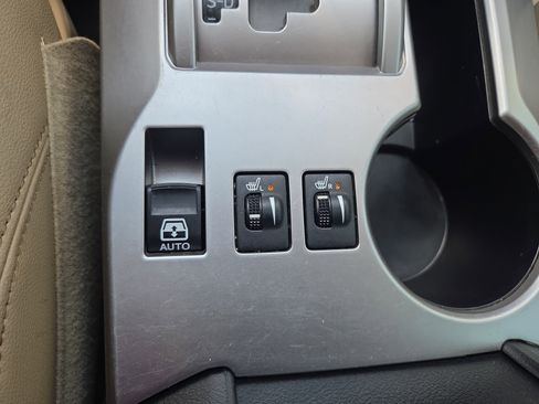Used 2018 Toyota 4Runner SR5 Premium AWD/4WD image 14