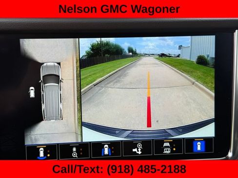 Used 2022 GMC Yukon Denali AWD/4WD image 23