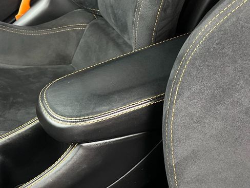 Used 2016 McLaren 570S Coupe image 19