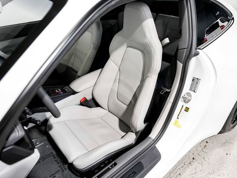 Used 2022 Porsche 911 GT3 RS image 21