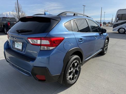 Used 2018 Subaru Crosstrek 2.0i Premium image 4
