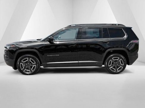 New 2026 Jeep Cherokee Laredo AWD/4WD image 4