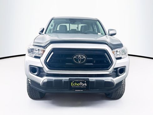Used 2022 Toyota Tacoma SR w/ SR Convenience Package image 2