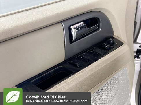 Used 2017 Ford Expedition EL Limited AWD/4WD image 12