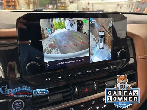 Used 2023 Nissan Pathfinder Platinum w/ Cargo Package image 15