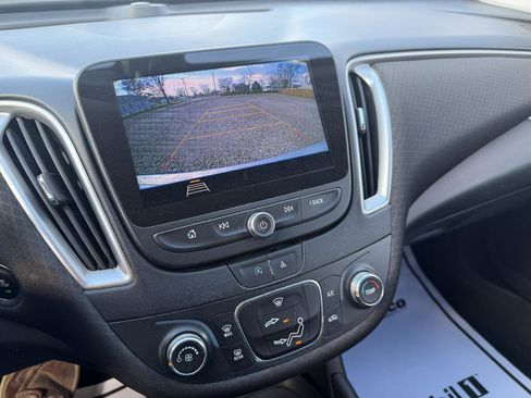 Used 2020 Chevrolet Malibu RS w/ LPO, Convenience Package 2 image 11
