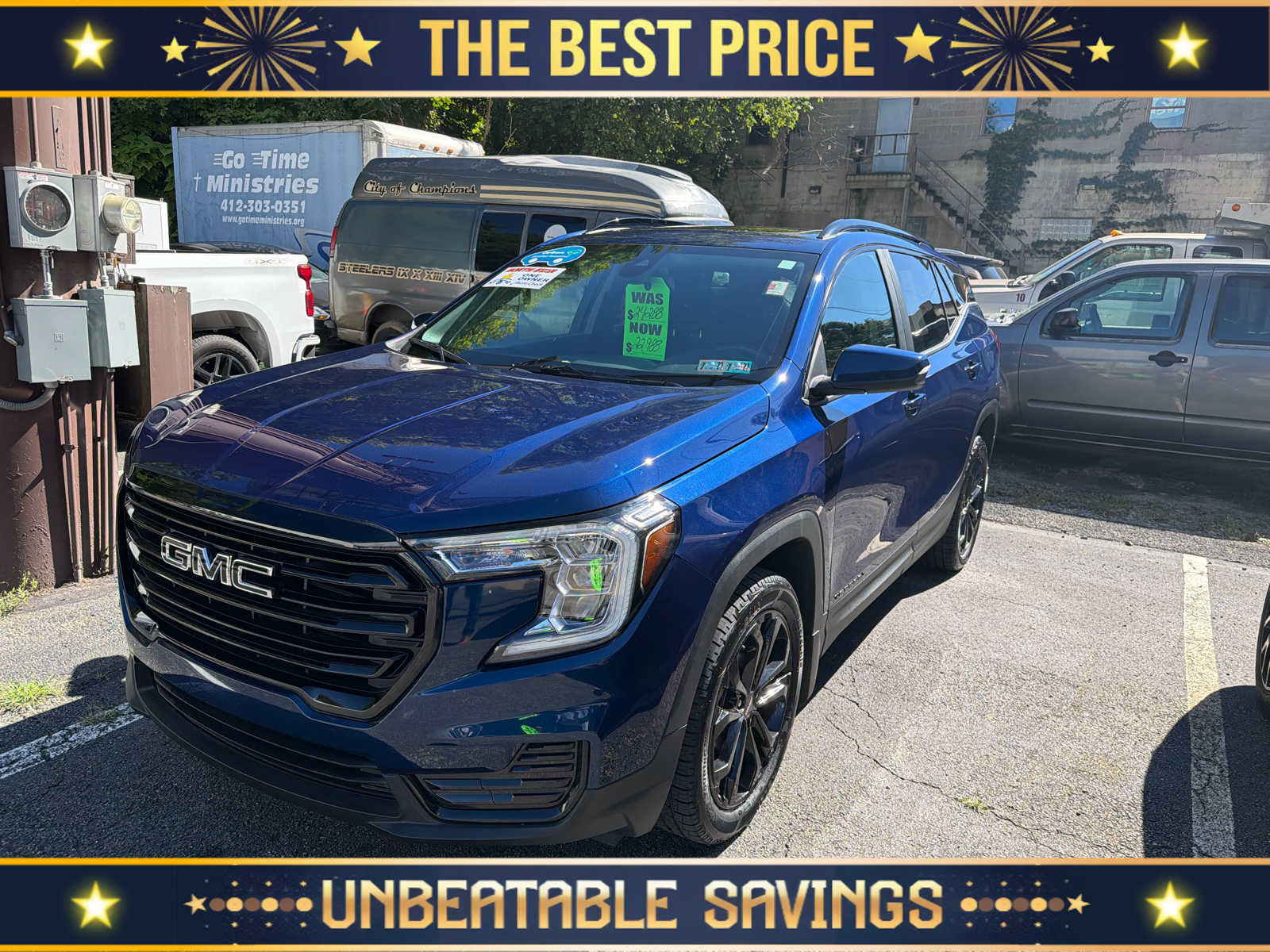 Certified 2022 GMC Terrain SLE w/ Driver Convenience Package AWD/4WD image 1