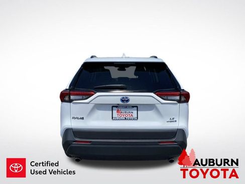Certified 2024 Toyota RAV4 LE AWD/4WD image 7