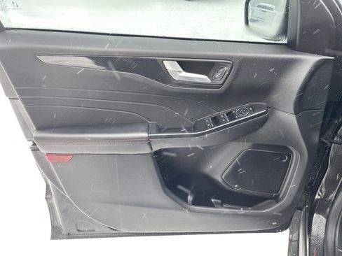 Certified 2023 Ford Escape ST-Line w/ Tech Pack #1 image 13