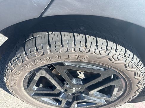 Used 2024 Kia Telluride EX X-Line AWD/4WD image 5