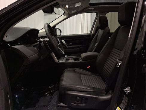 Certified 2025 Land Rover Discovery Sport S image 14