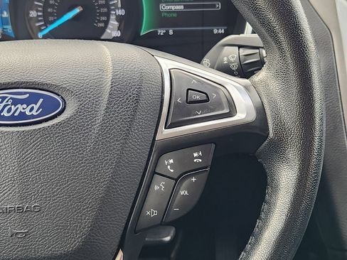 Used 2020 Ford Fusion SEL image 29