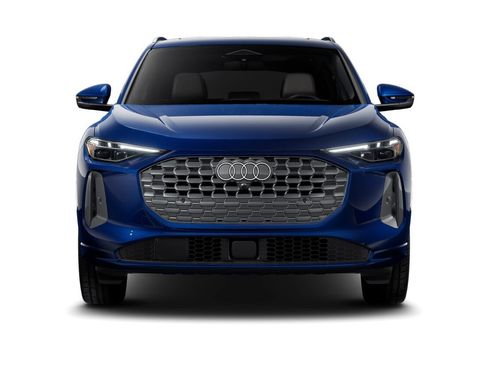 Certified 2025 Audi Q5 Premium Plus w/ Premium Plus AWD/4WD image 4