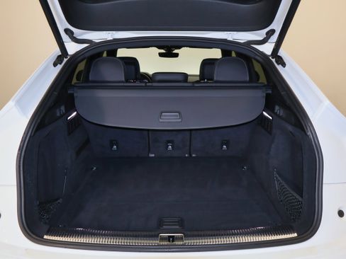 Used 2022 Audi SQ5 Premium Plus image 11