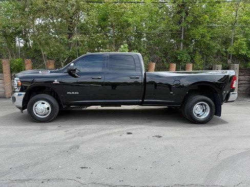 Used 2022 RAM 3500 Tradesman AWD/4WD image 6