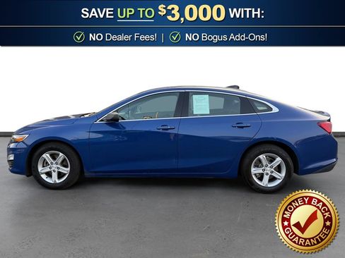Used 2023 Chevrolet Malibu LS FWD image 2