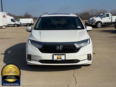 Used 2022 Honda Odyssey EX-L image 2