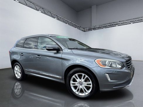 Used 2016 Volvo XC60 T5 Premier image 25