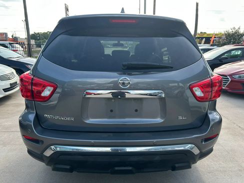 Used 2020 Nissan Pathfinder SL FWD image 4
