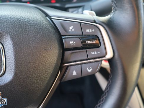 Used 2022 Honda Accord Touring image 17