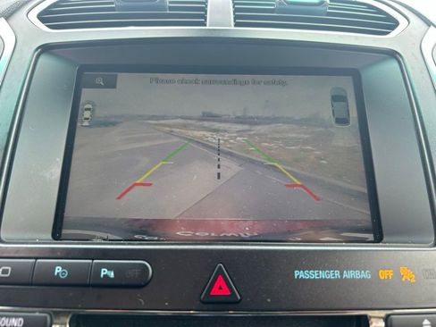 Used 2016 Ford Explorer Limited w/ Equipment Group 301A AWD/4WD image 18