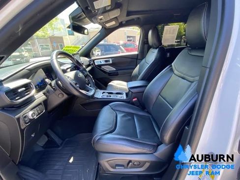 Used 2021 Ford Explorer ST w/ Equipment Group 401A AWD/4WD image 33