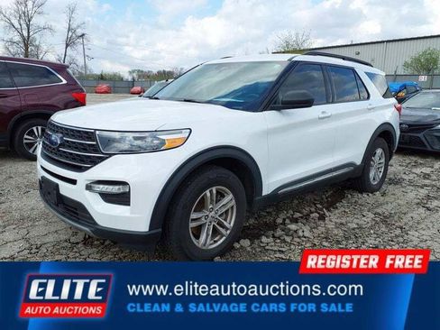 Used 2021 Ford Explorer XLT w/ Equipment Group 202A AWD/4WD image 4