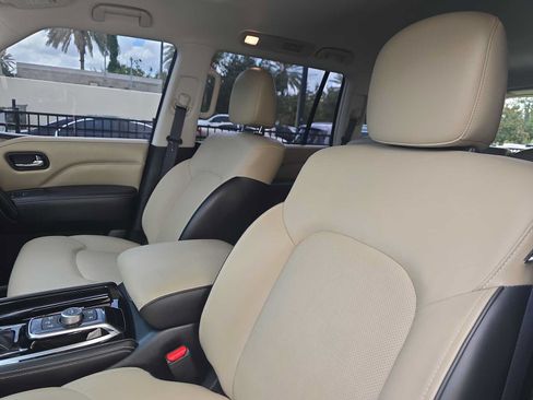 Certified 2023 INFINITI QX80 Premium Select w/ Cargo Package AWD/4WD image 18