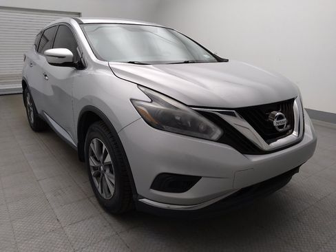 Used 2018 Nissan Murano S FWD image 13