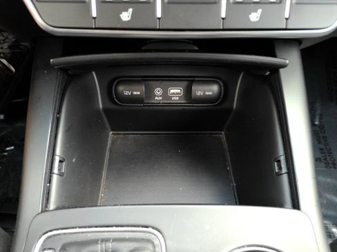 Used 2019 Kia Sorento AWD w/ LX Convenience Package image 46