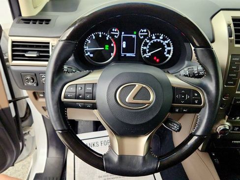 Used 2020 Lexus GX 460 Premium w/ Premium Package AWD/4WD image 14