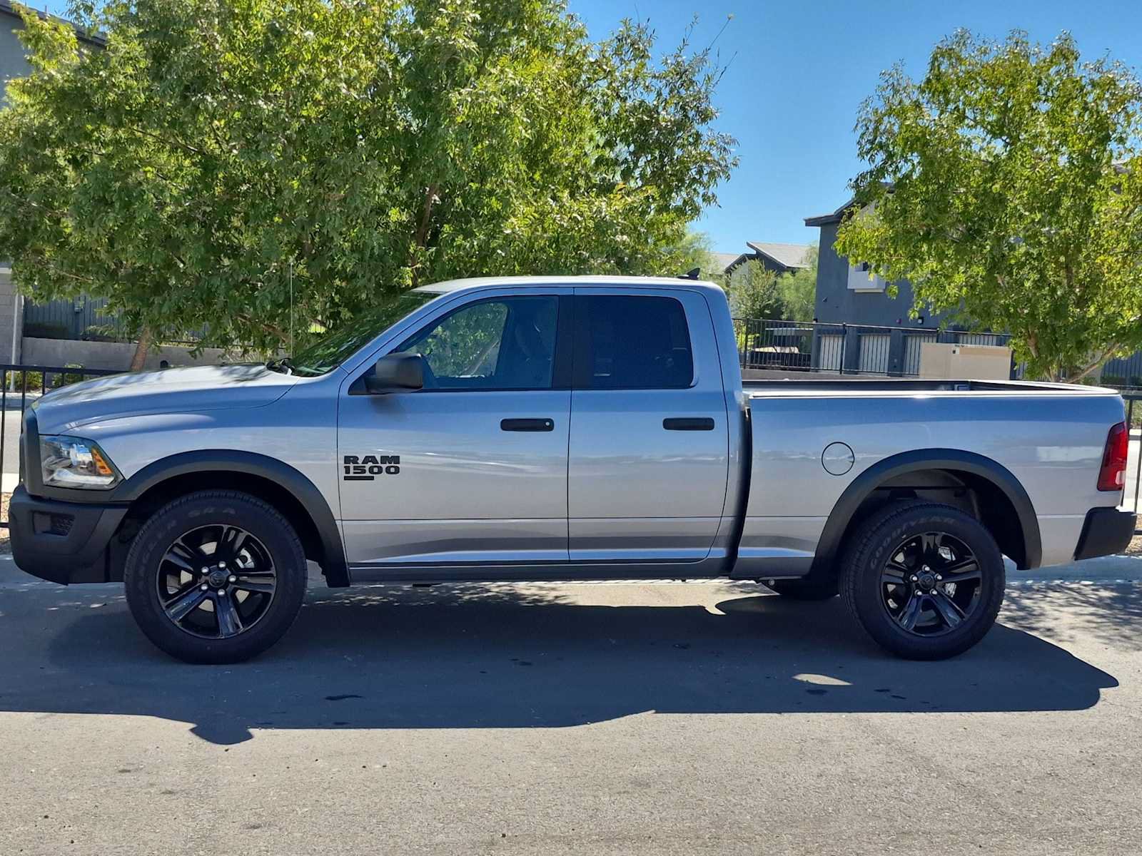 Used 2024 RAM 1500 Warlock w/ Electronics Group RWD image 5