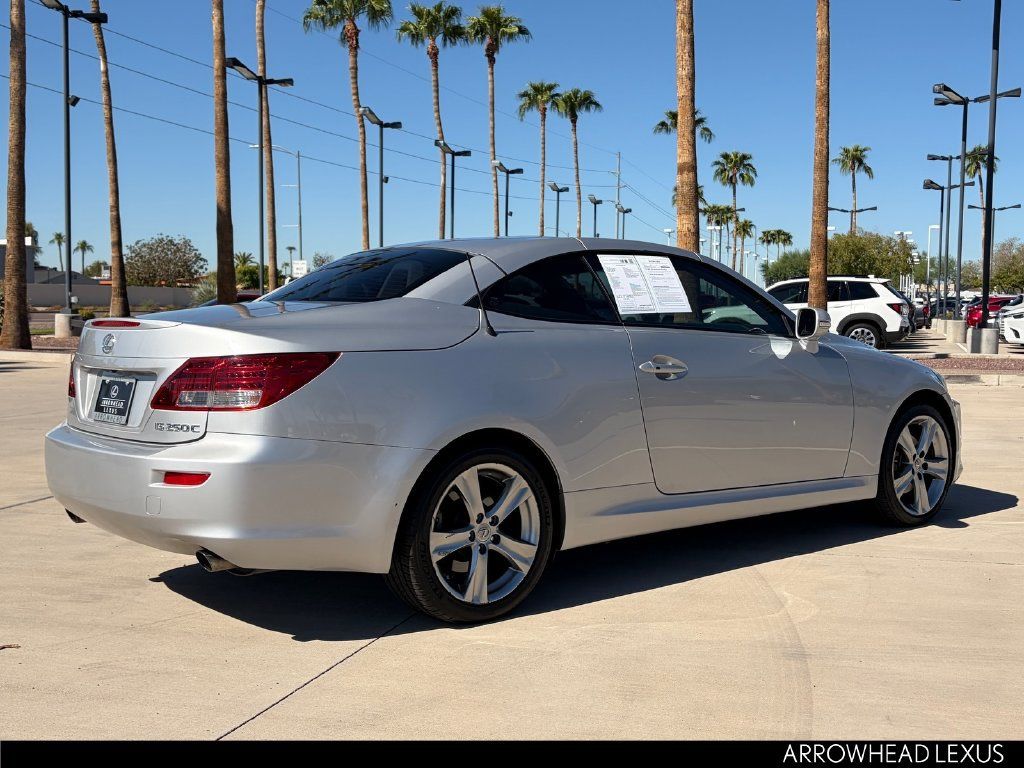 Used 2012 Lexus IS 250C RWD image 7