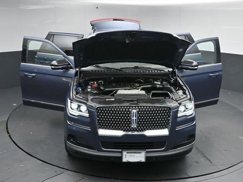 Certified 2023 Lincoln Navigator Reserve AWD/4WD image 55
