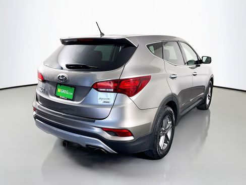 Used 2018 Hyundai Santa Fe Sport image 10