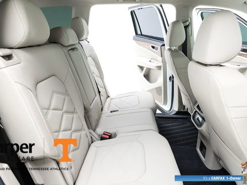 Used 2025 Volkswagen Atlas SE w/ Panoramic Sunroof Package image 78