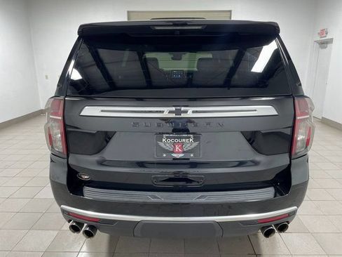 Used 2023 Chevrolet Suburban High Country AWD/4WD image 5
