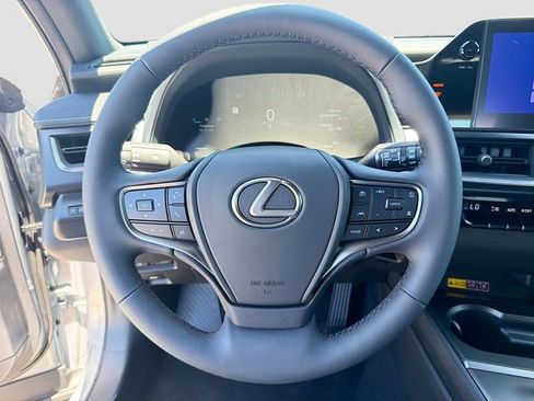 New 2026 Lexus UX 300h FWD image 39