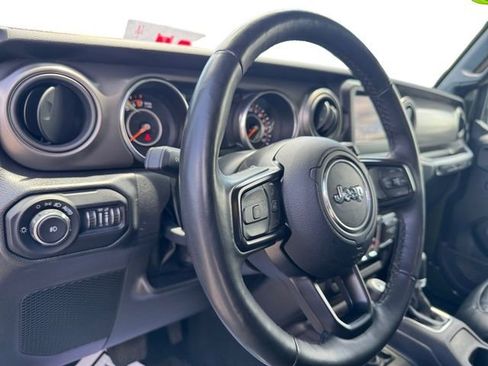 Used 2022 Jeep Wrangler Sport AWD/4WD image 14